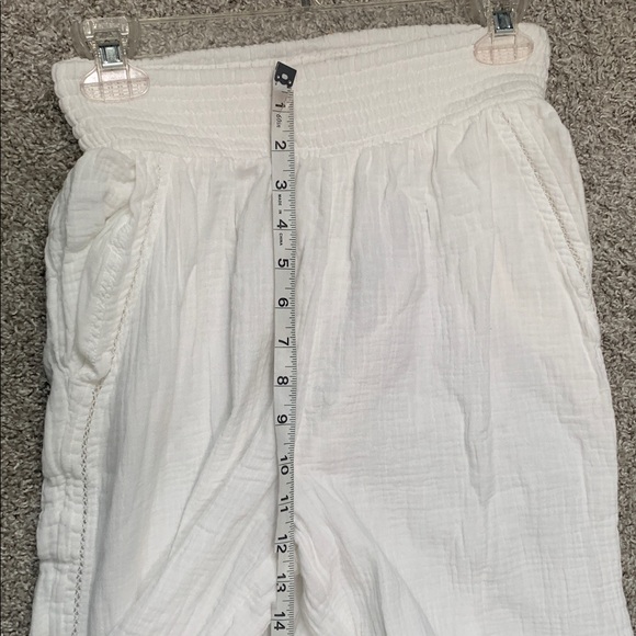 Aerie White Wide Leg Split Sides Pants Size Small - Picture 8 of 10